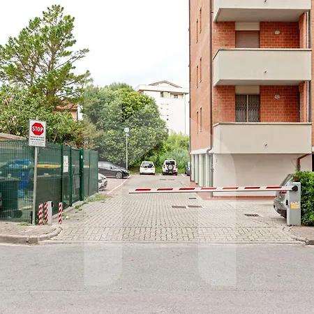 Homiday- Nuovo E Grazioso Bilocale - Free Parking