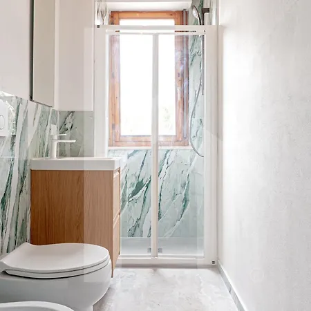Apartment Homiday- Nuovo E Grazioso Bilocale - Free Parking *